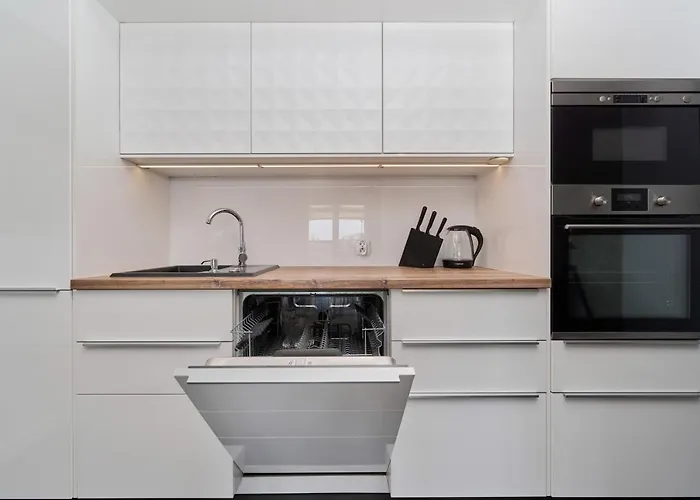 Stylish Kosciuszki Near The Market Square With Free Garage By Renters * Wrocław