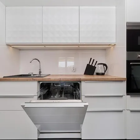 Stylish Kosciuszki Near The Market Square With Free Garage By Renters * Wrocław