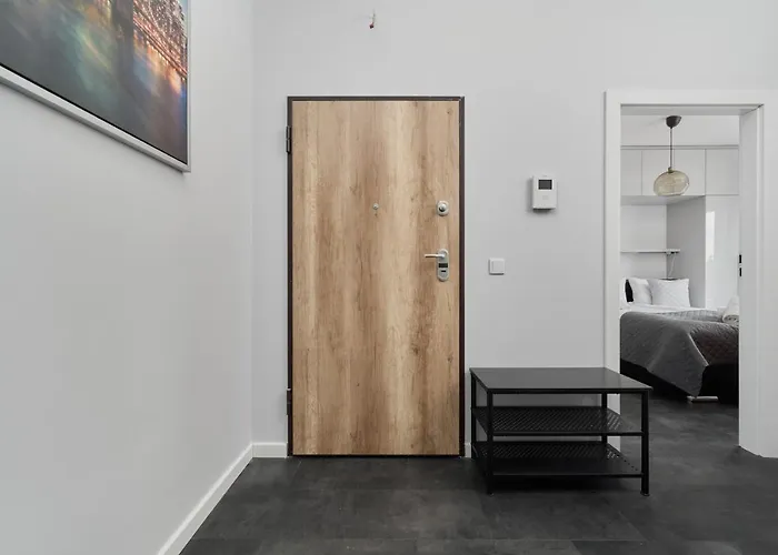 Stylish Kosciuszki Near The Market Square With Free Garage By Renters * Wrocław